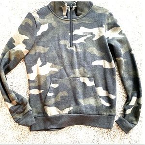 VS PINK never worn camo pullover half zip
